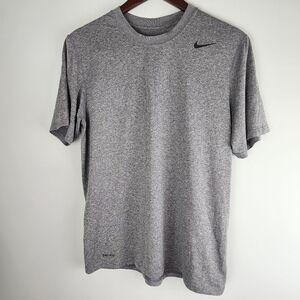 Nike Dri Fit Short Sleeve Tee Shirt Size Medium Gray